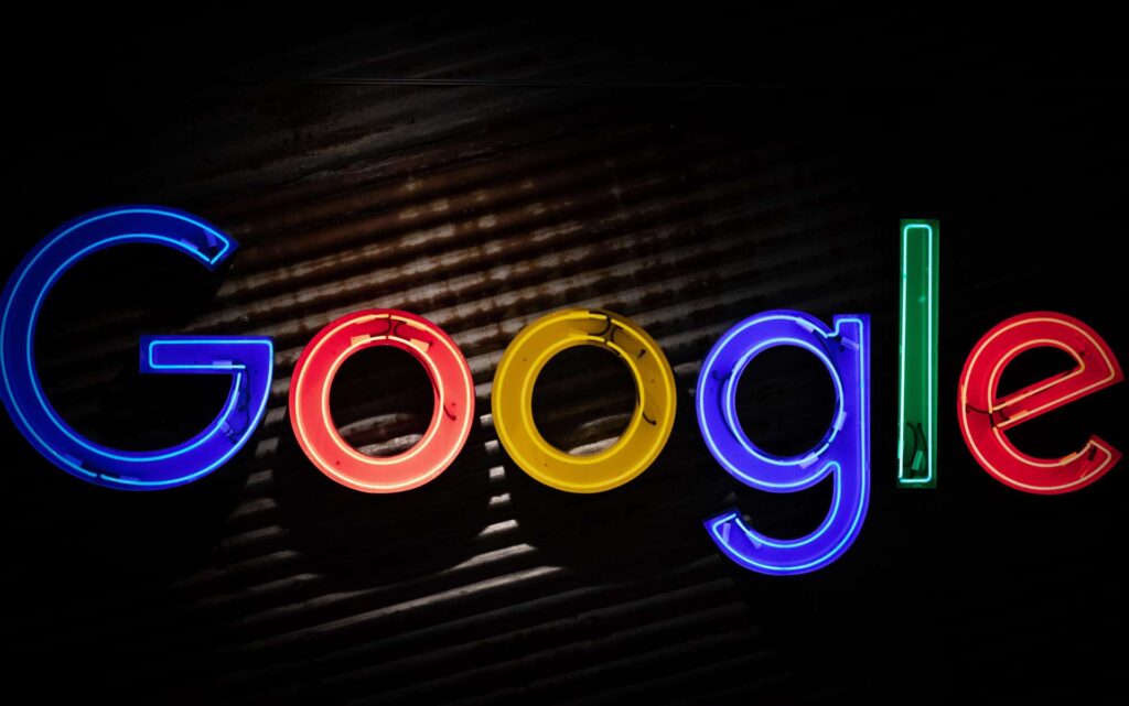 google - neon svetla - internet pretraživač